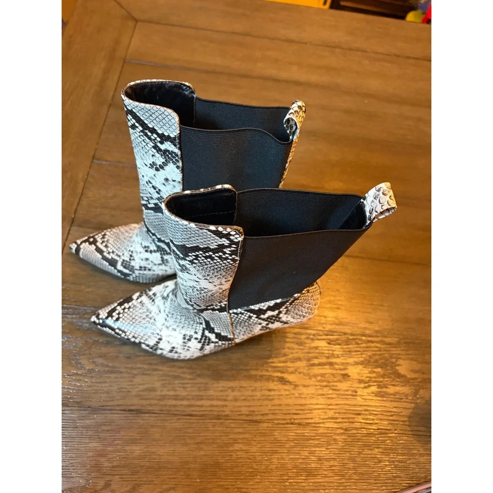 Fashion nova Snakeskin Ankle Boots Women Size 7 Pointed Toe Gold Stiletto